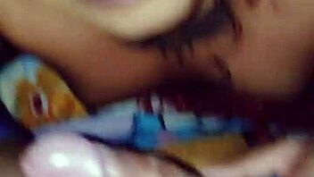 Wanessa's wild ride: amateur blonde's sensual sucking skills