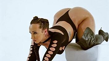 Jada Stevens, the sexiest milf around!