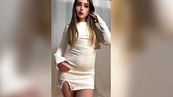 Tengo Que Pagar La Renta Con Mi Coño Que Rico Cuando Sale El Semen De Mi Vagina.