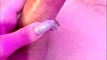 Redhot Fox Teen Teases with Juicy Assets in Roleplay