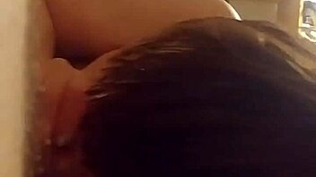 watch this slut give an amazing blowjob right now