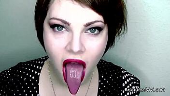 Beauty Girls Tease with Sultry Tongues