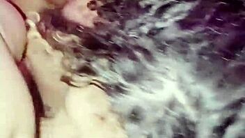 Blonde Shemale Sucking Big Cock in Brazilian Amateur Scene