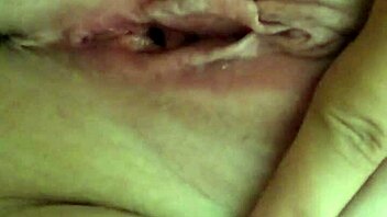 i'm a horny bbw milf doin anal