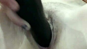 fucked her pussy and anal all close up with toys to orgasm