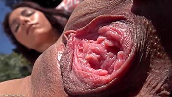 Amateur With Nice Body Masturbates Solo