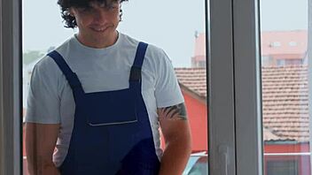 Busty Hot Milf Seduces Window Cleaner for Rough Bedroom Action with Blowjob and Doggystyle