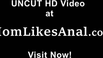 स्टेपसन स्टेपमॉम पेनी बार्बर की पर्स से चोरी करते हुए कैच हुआ, हार्डकोर पनिशमेंट का सामना करता है