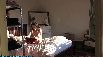 Australian amateur eats hairy pussy in hd.