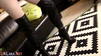 My Soul Aches Seeing British MILF in Stockings Get Cumshot