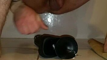 I love watching this amateur's huge dildo gaping her ass in intense fucking.