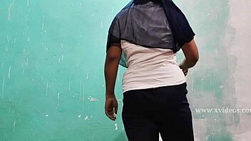 i fucked my shaved girlfriend painfully in doggystyle, oops