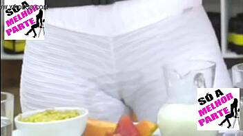 Big pussy Brazilian gets double penetration in group banging