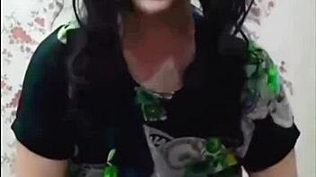 Big White Ass Twerking Sissy Crossdresser