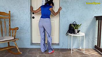 real pee accidents in jeans, so embarrassing! 😳