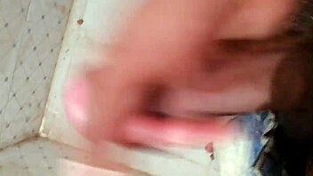 Does this Indian wife take monster cock anal from black guy?