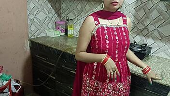 Indian housewife gets naughty on Valentine's Day with devar