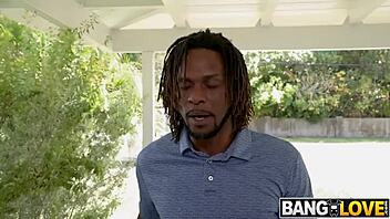 Wanna see Sarai Minx get a big titty massage before Jay Bangher pounds her hard?