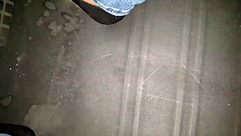 Italian milf on webcam for intimate fetish.