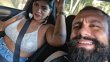 Mattos couple explores tantric sex at Salvaley space