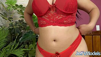 Brazilian Bbw Gabriela Ramos Feels Intense Pleasure Stretching Her Booty