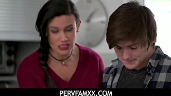 “Stepmom Penny, why’s Tyler banging dough? Help him!”