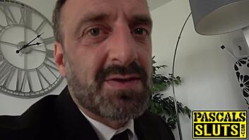 ¿Cómo fue domada la súcubo Alexxa Vice y alimentada con lefa caliente?