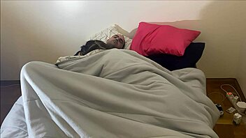 i give a morning blowjob to kickstart the day with cum.