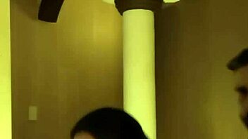 I fucked him on our first tinder date in the jacuzzi, squirting all over!