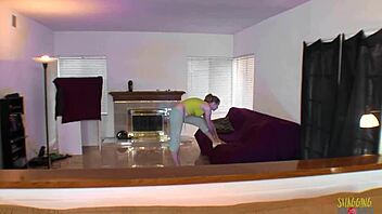 I drilld yoga instructr pussy wit black cock on sofa