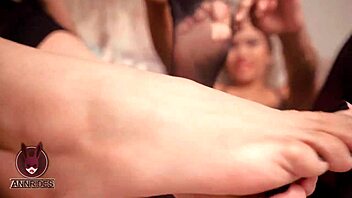 Previus Playing with My Friend’s Feet in Pantyhose 😍