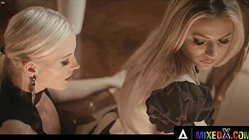 Zazie Skymm chooses Shalina Devine for lesbian needs?