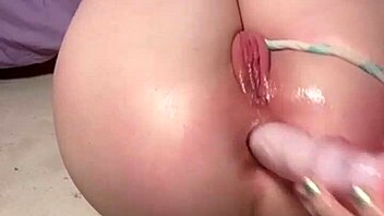 Belle Delphine in cosplay masturbates with dildo 😍