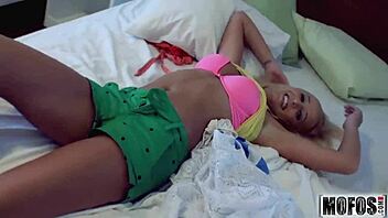 tucker starr in pantyhose action