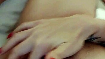 i watch alina squirting in the hotel roomm