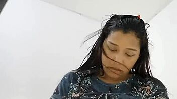 Colombian Slut Pikaa6 Fucks Stepsister in Secret Recording