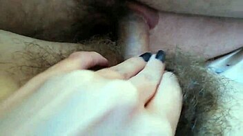 uhh, hairy pussy fuckin’ close up with cumshot, big clit girl, ya know