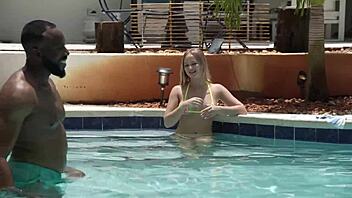 my pussy says don't pull out