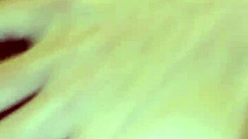 i watch alina squirting in the hotel roomm