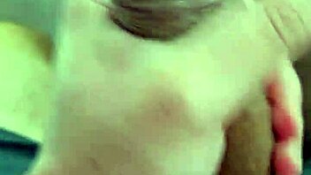 i came inside the condom during our sexy homemade session