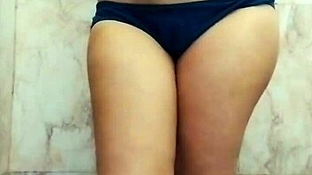 i saw my hot desi girlfriend masturbating in the bathroom