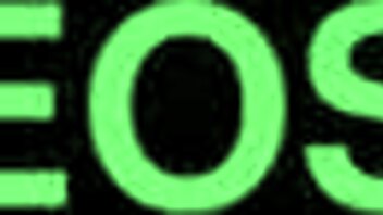 noelle tries her best in this game challenge