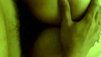 em nhung with big tits, i wanna touch themm