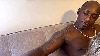 Moreno Pirokudo Fucks Lorinha with Big Cock Licking?