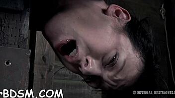 Extreme pleasure makes hot girl wild