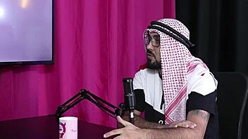 O problema da broxada vem mais por causa da cabe�a e muita gente do meio liberal se exibe e o camarote - elquer carlos sheer red