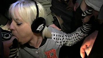 I'm hooked, Loz Lorrimar sucks strangers off dogging at night.