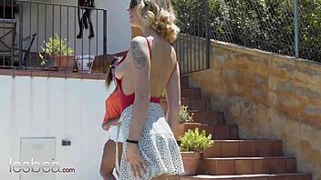 Hey, check out Boni's lesbian sex with the spanish blonde 😘