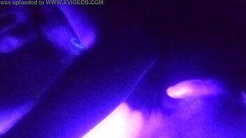 Hellfoxslave's solo session heats up with oiled muscles