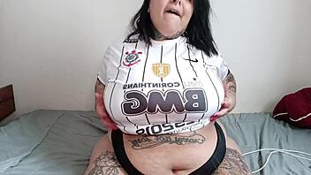 Corinthiana masturbates with balls in ass